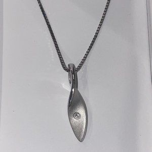 Hot Diamonds (Brand) Necklace